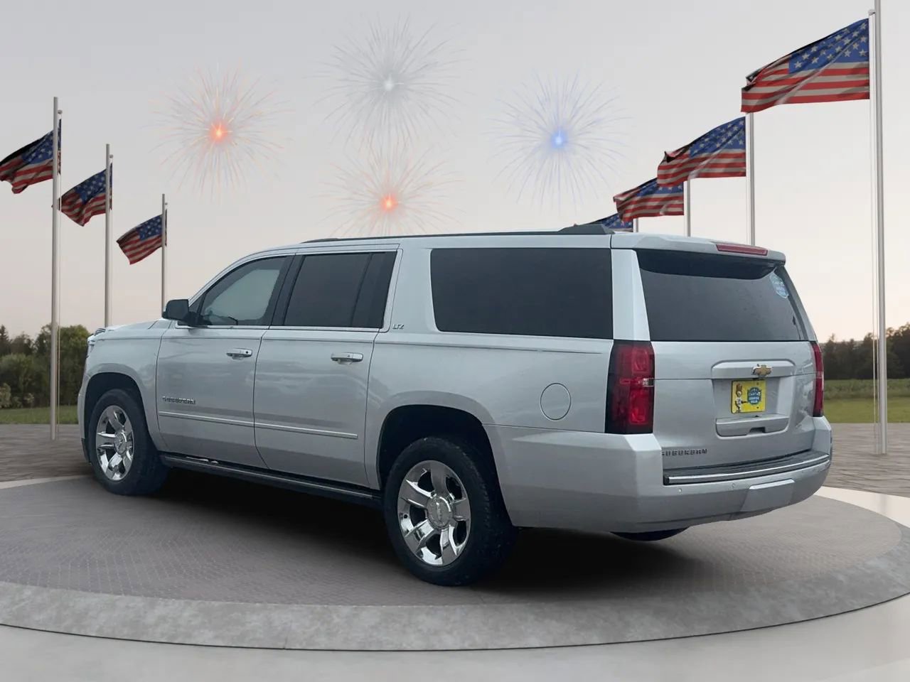 Used 2016 Chevrolet Suburban LTZ RWD image 5
