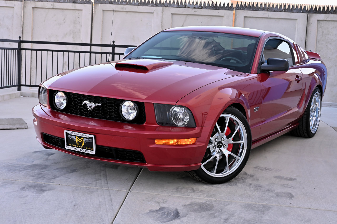 Used 2008 Ford Mustang GT Premium RWD image 3