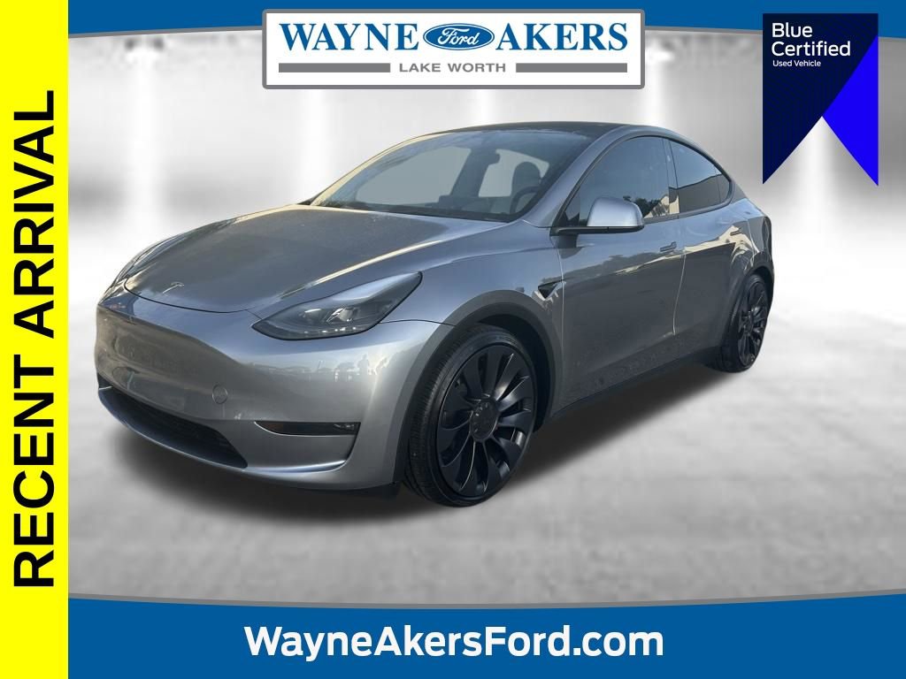 Used 2024 Tesla Model Y Performance AWD/4WD image 1