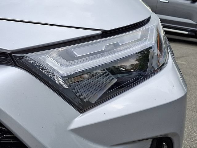 Used 2022 Toyota RAV4 XSE w/ XSE Grade Weather Package AWD/4WD image 9