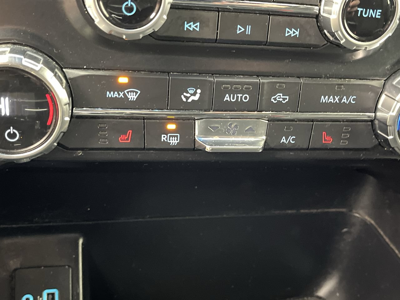 Used 2021 Ford F150 XLT w/ Equipment Group 302A High AWD/4WD image 23