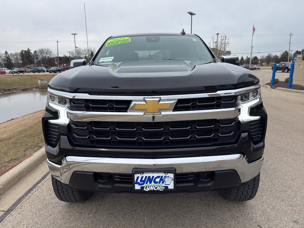 Used 2025 Chevrolet Silverado 1500 LT AWD/4WD image 8