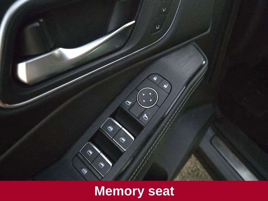 Used 2023 Nissan Rogue Platinum w/ Platinum Premium Package image 14