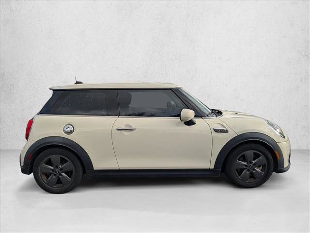 Used 2022 MINI Cooper S video 2