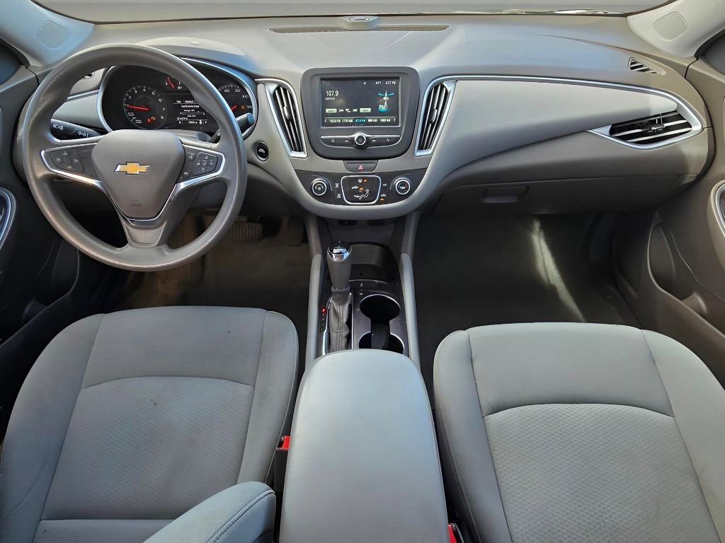 Used 2018 Chevrolet Malibu LS image 25