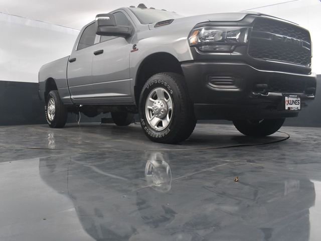 Used 2024 RAM 3500 Tradesman w/ Snow Chief Group AWD/4WD image 43