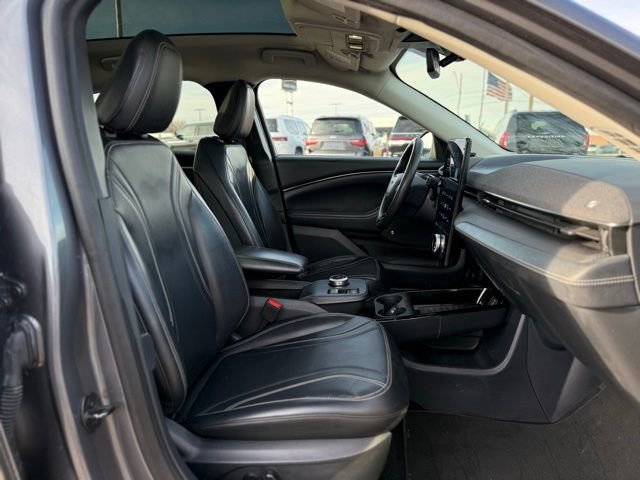 Used 2021 Ford Mustang Mach-E Premium image 13