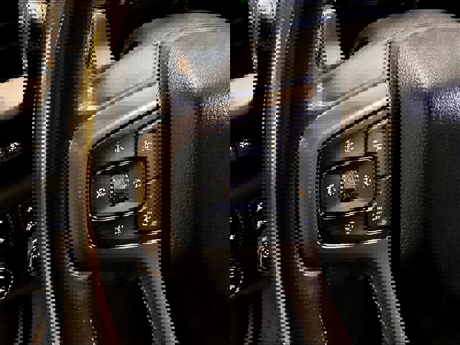 Used 2022 Chevrolet Silverado 1500 High Country w/ High Country Premium Package image 23