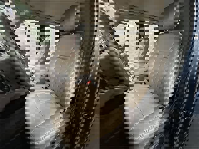 Used 2018 Ford Expedition XLT w/ Equipment Group 202A image 17