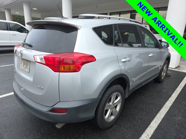 Used 2013 Toyota RAV4 XLE image 2
