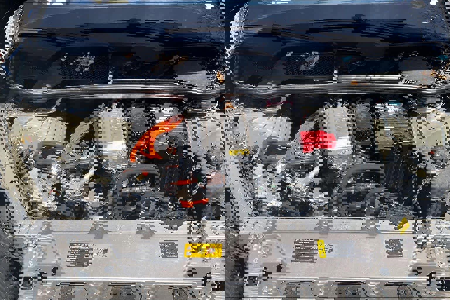 Certified 2024 BMW iX xDrive50 w/ Premium Package image 33