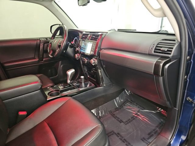 Used 2023 Toyota 4Runner TRD Off-Road Premium w/ Off Road Premium Plus Package AWD/4WD image 35