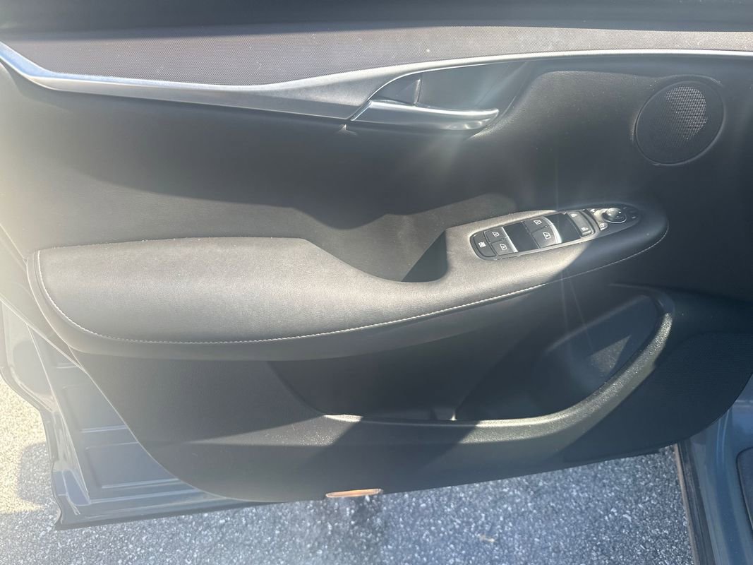 Used 2022 INFINITI QX50 Luxe image 11