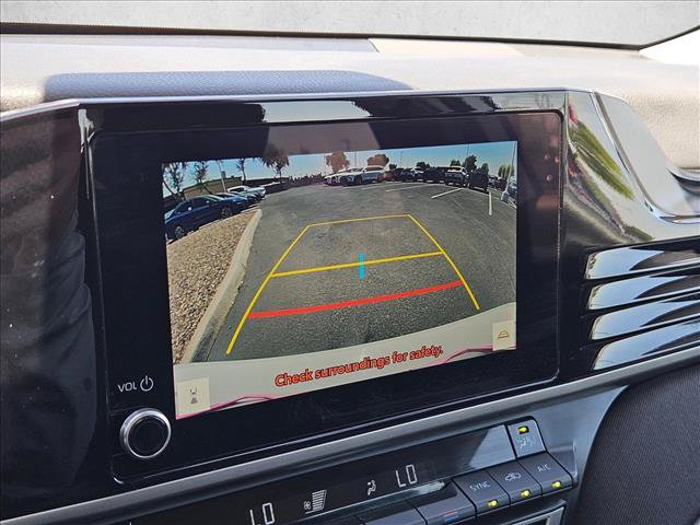 Used 2025 Toyota Camry LE FWD image 18