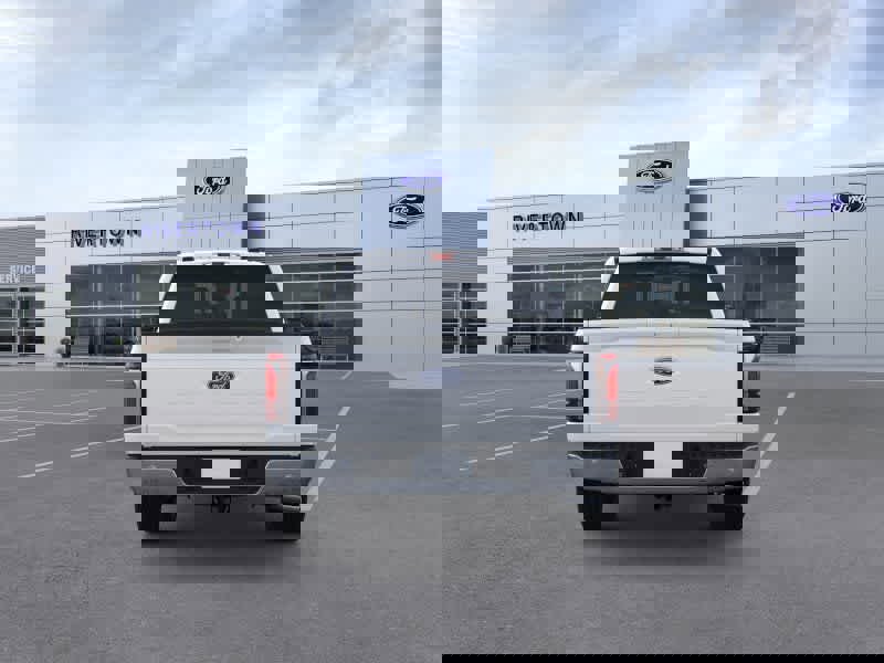 New 2025 Ford F150 Lariat w/ Equipment Group 501A Mid image 5