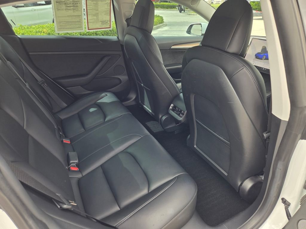 Used 2022 Tesla Model 3 Long Range image 31
