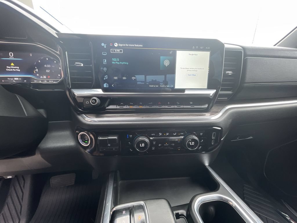 Certified 2025 Chevrolet Silverado 1500 LTZ AWD/4WD image 34