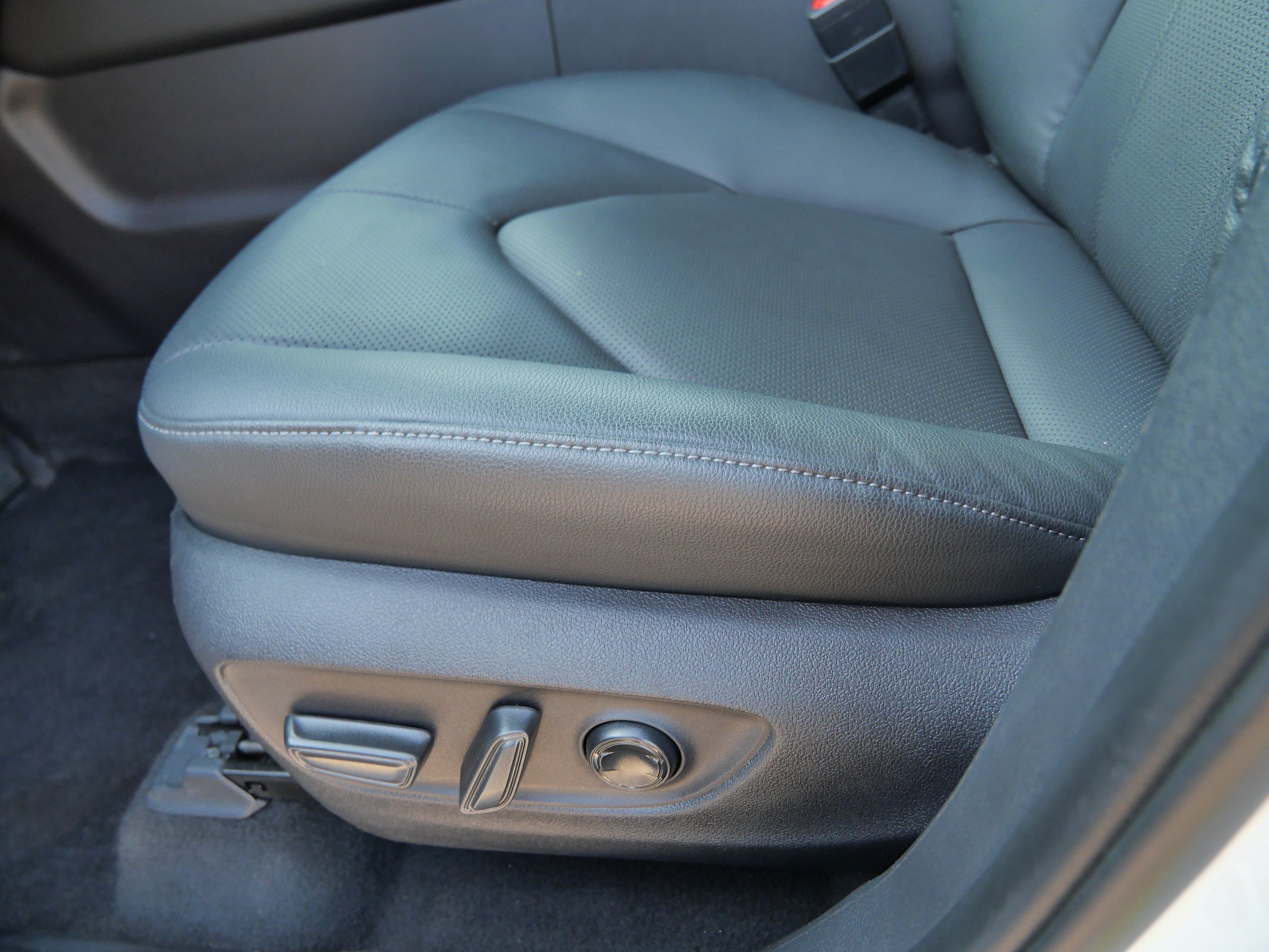 Certified 2026 Toyota Grand Highlander AWD Hybrid image 21