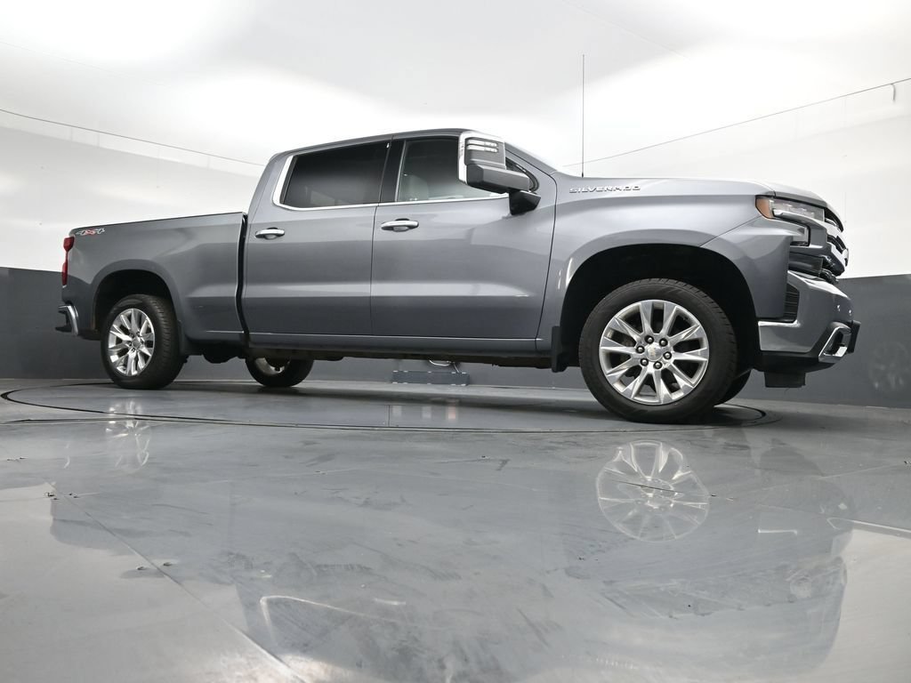 Used 2021 Chevrolet Silverado 1500 LTZ w/ LTZ Premium Package AWD/4WD image 37