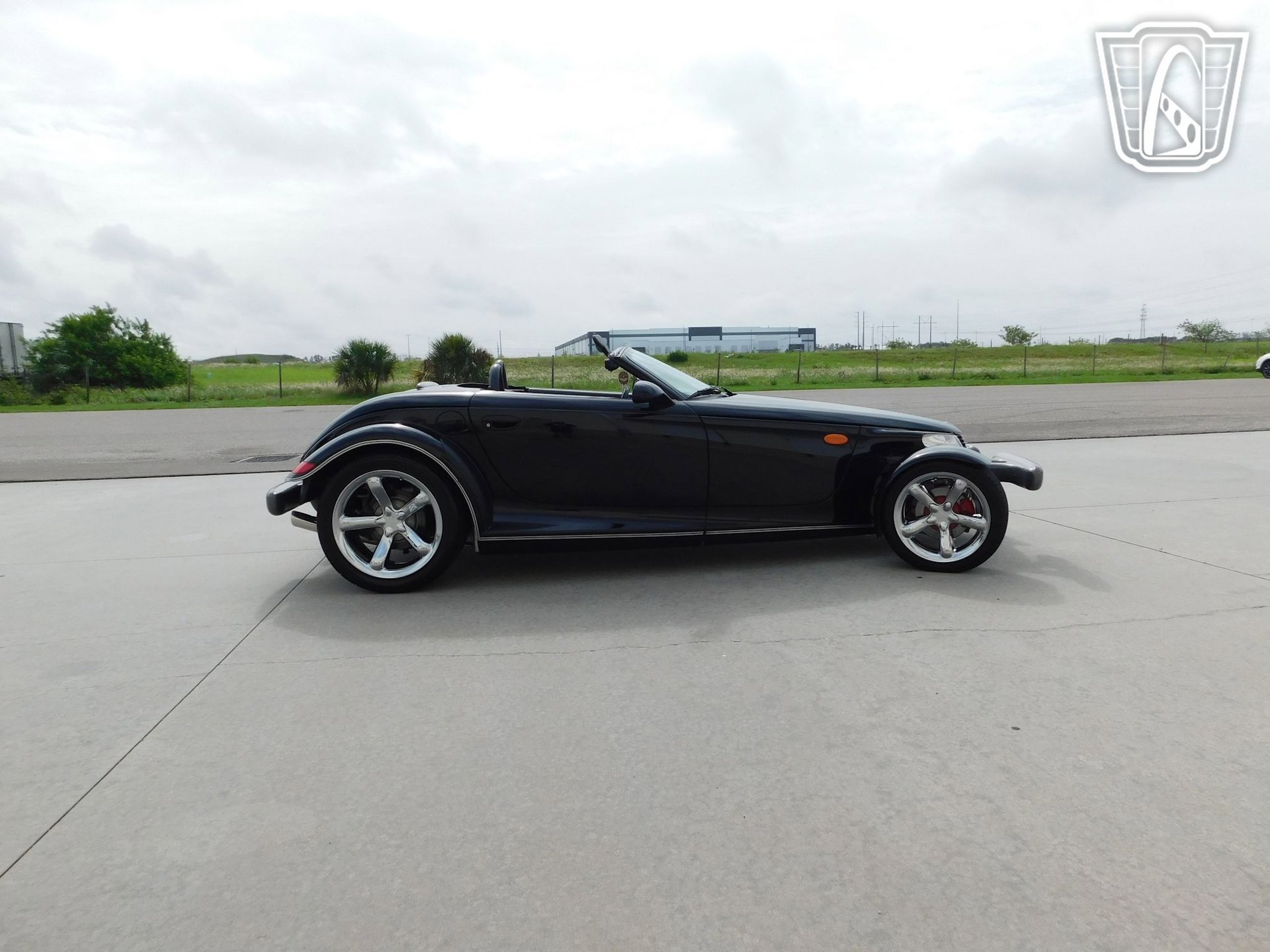 Used 1999 Plymouth Prowler image 3