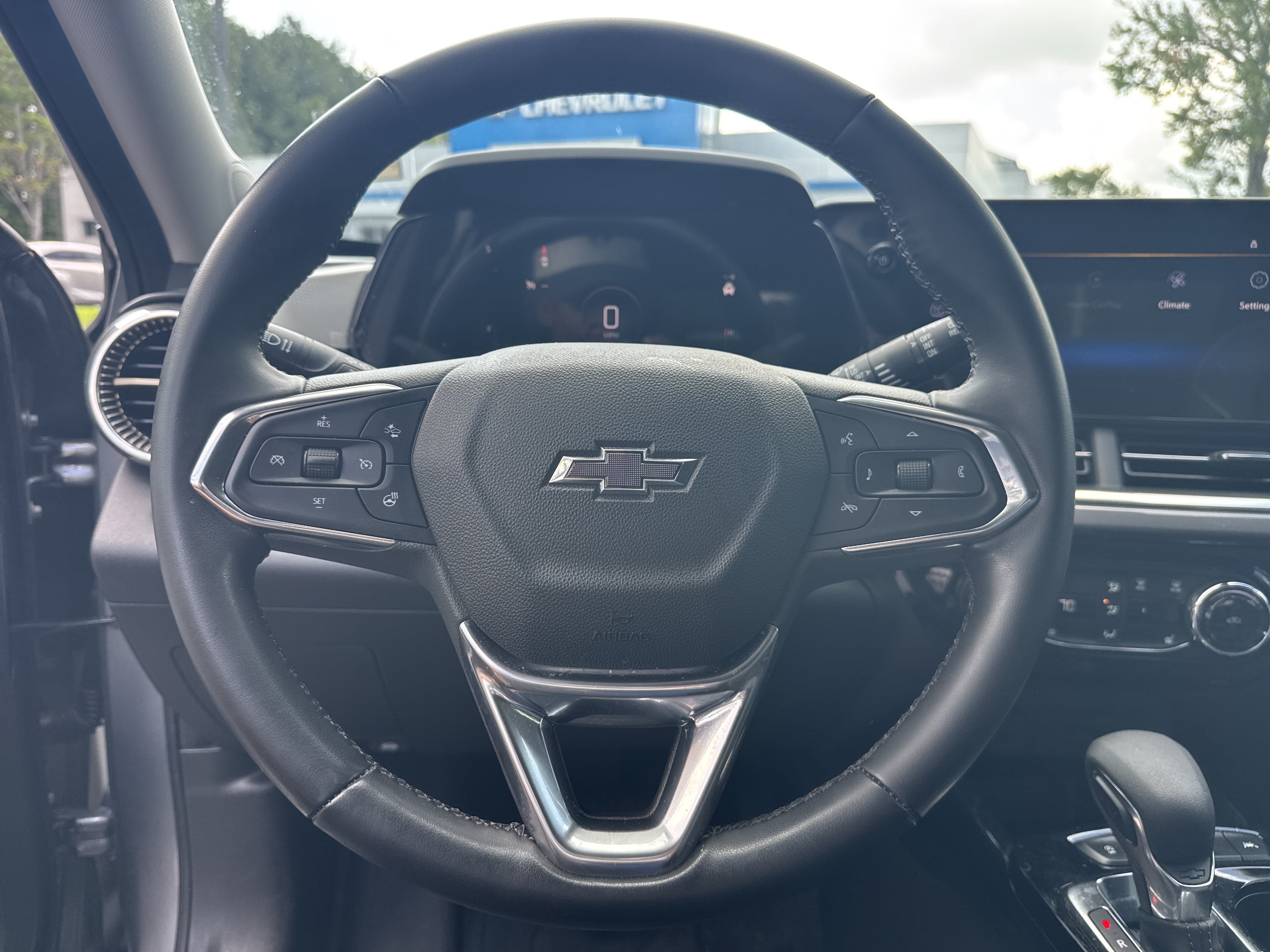 Used 2024 Chevrolet Trax ACTIV w/ Driver Confidence Package FWD image 22