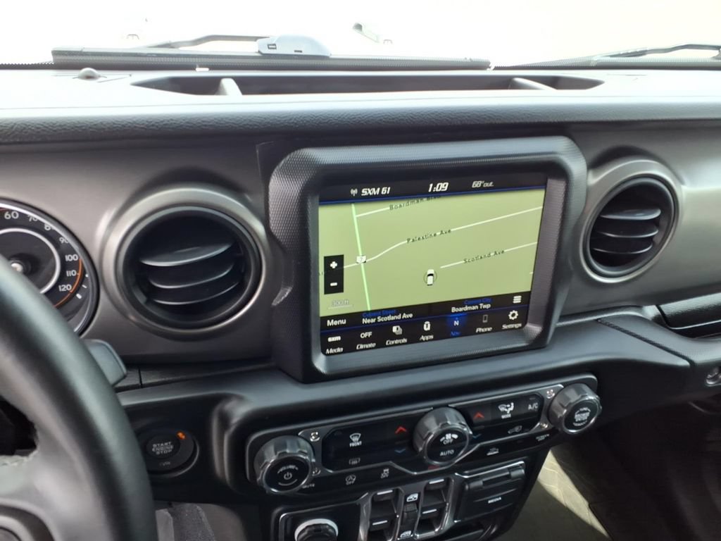 Used 2022 Jeep Gladiator Sport AWD/4WD image 28