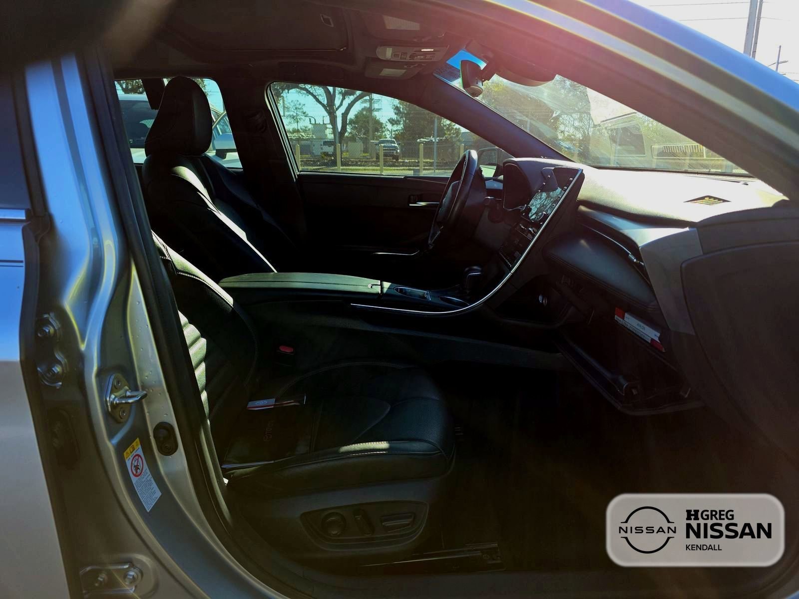 Used 2019 Toyota Avalon Touring image 16