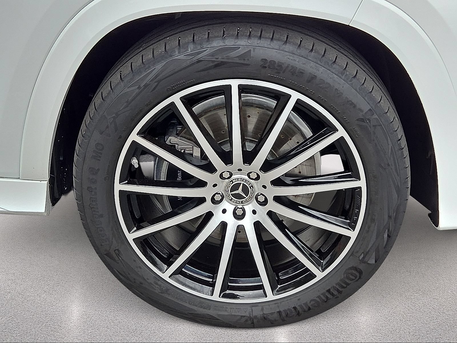 Used 2026 Mercedes-Benz GLS 450 4MATIC image 7