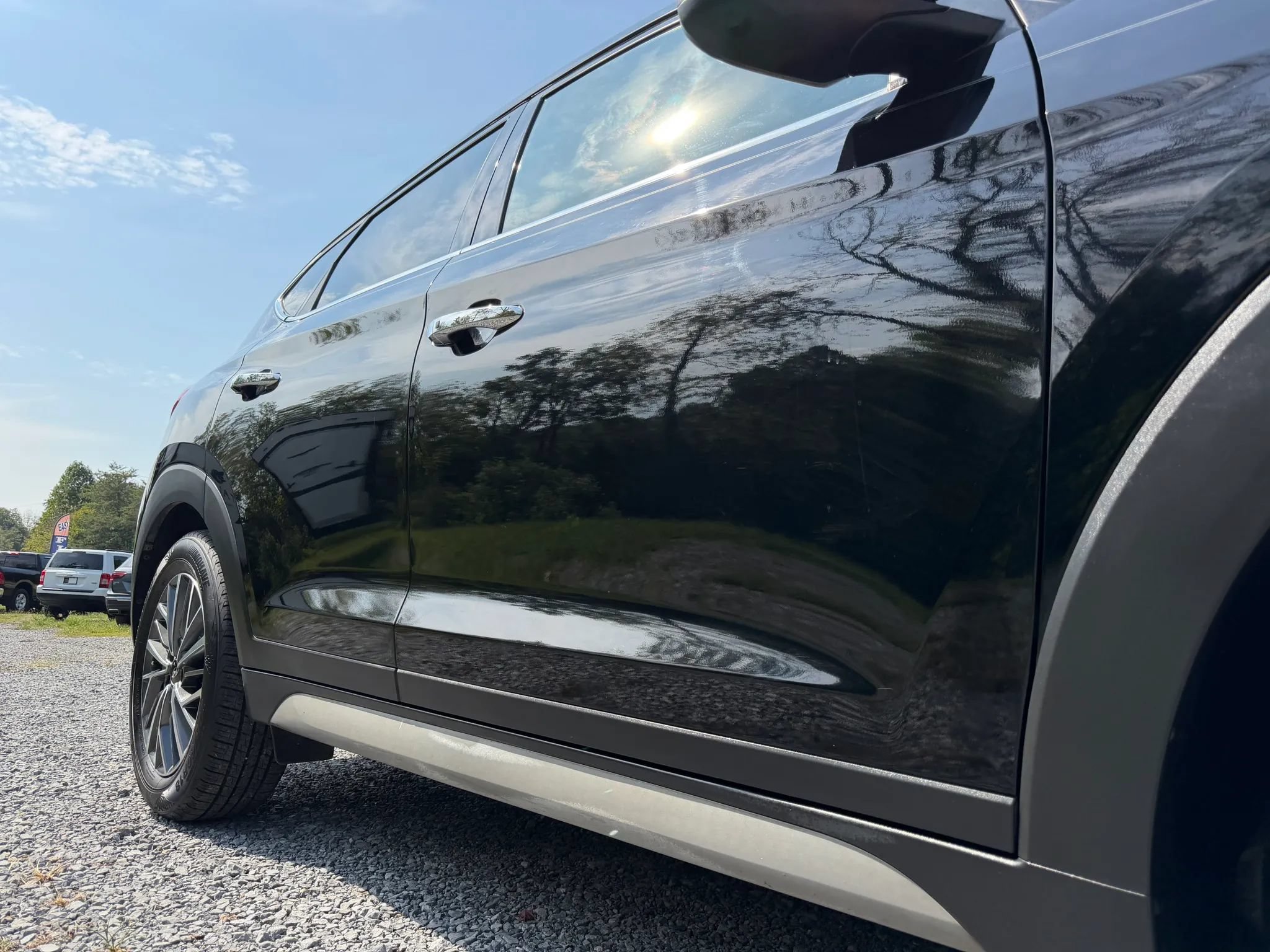 Used 2021 Hyundai Tucson Ultimate w/ Cargo Package FWD image 13