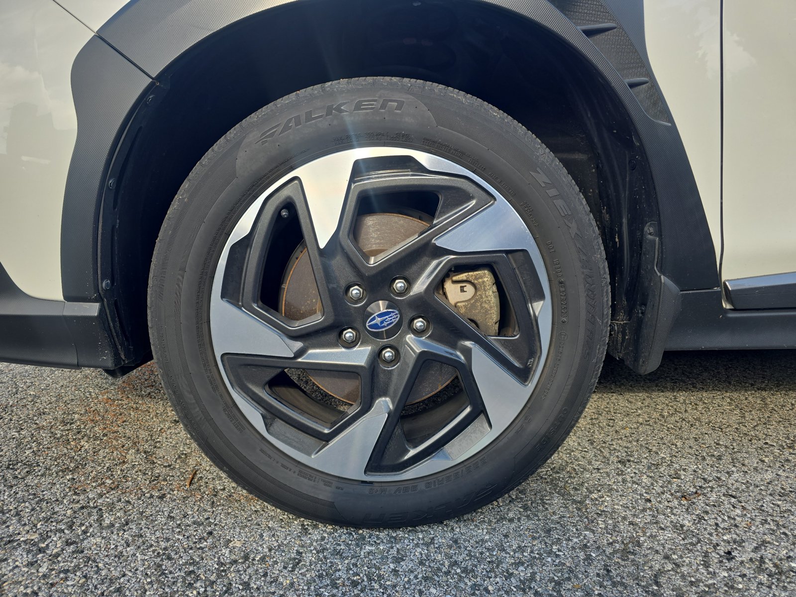 Used 2024 Subaru Crosstrek 2.5i Limited w/ Crosstrek Mirror Package AWD/4WD image 8