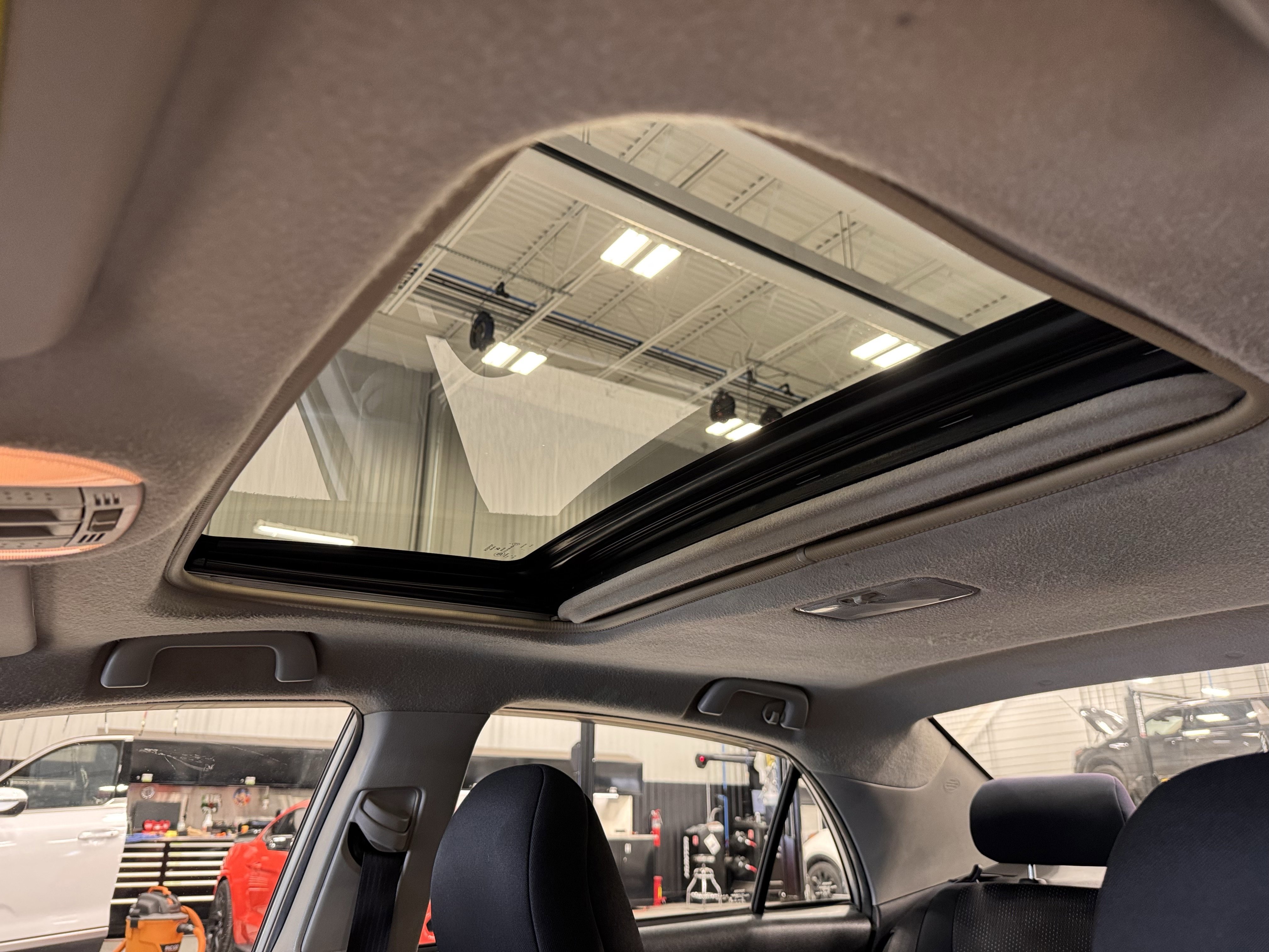 Used 2010 Toyota Corolla S image 22