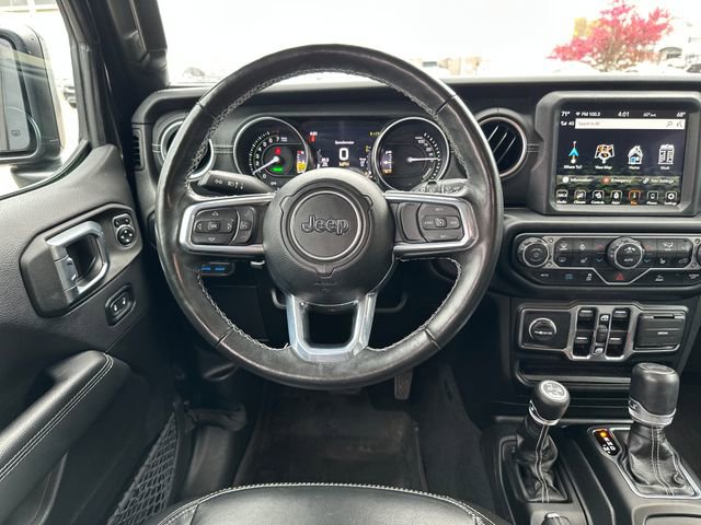 Used 2023 Jeep Wrangler Unlimited Sahara w/ Cold Weather Group AWD/4WD image 16