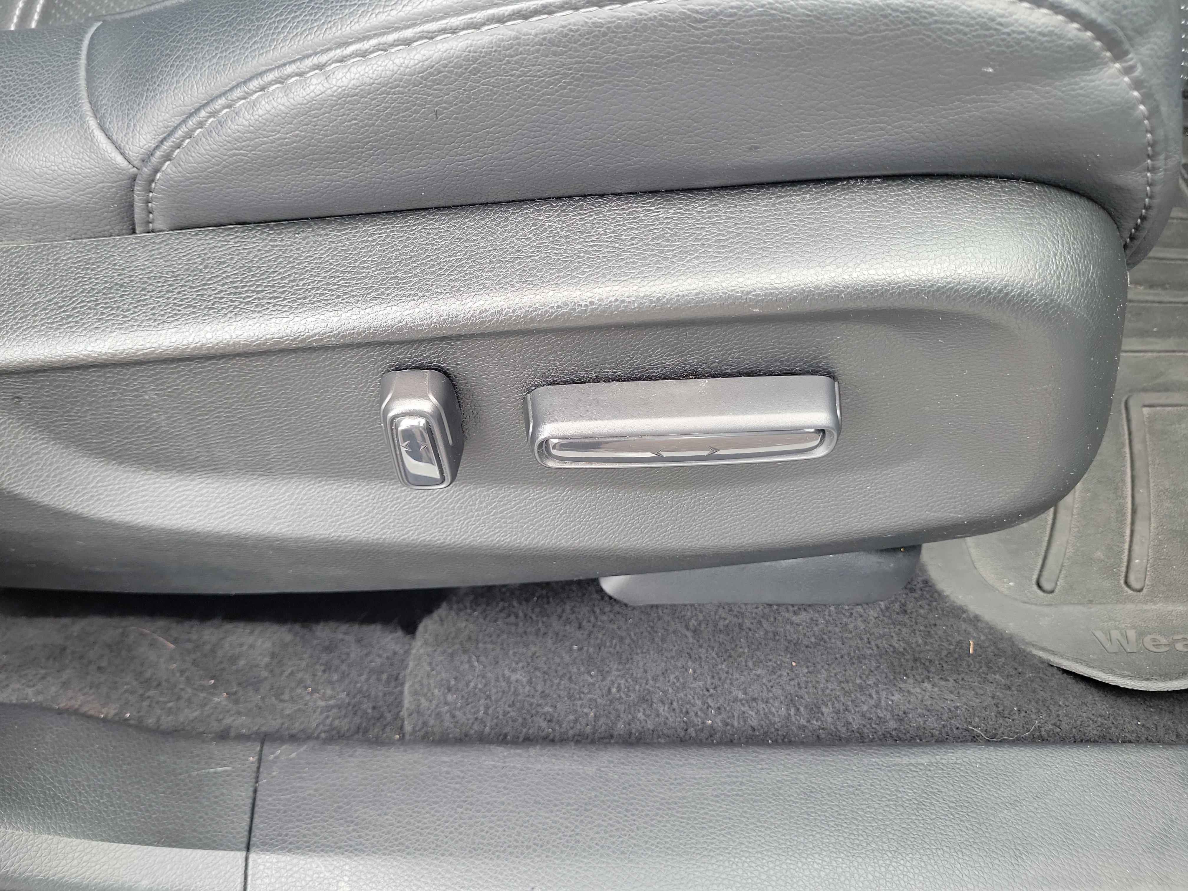 Used 2022 Honda CR-V Touring image 20