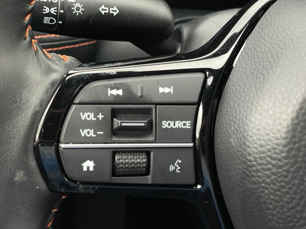 Certified 2025 Honda HR-V Sport image 15