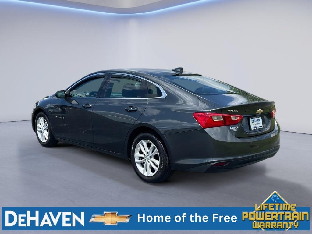Used 2018 Chevrolet Malibu LT FWD image 4