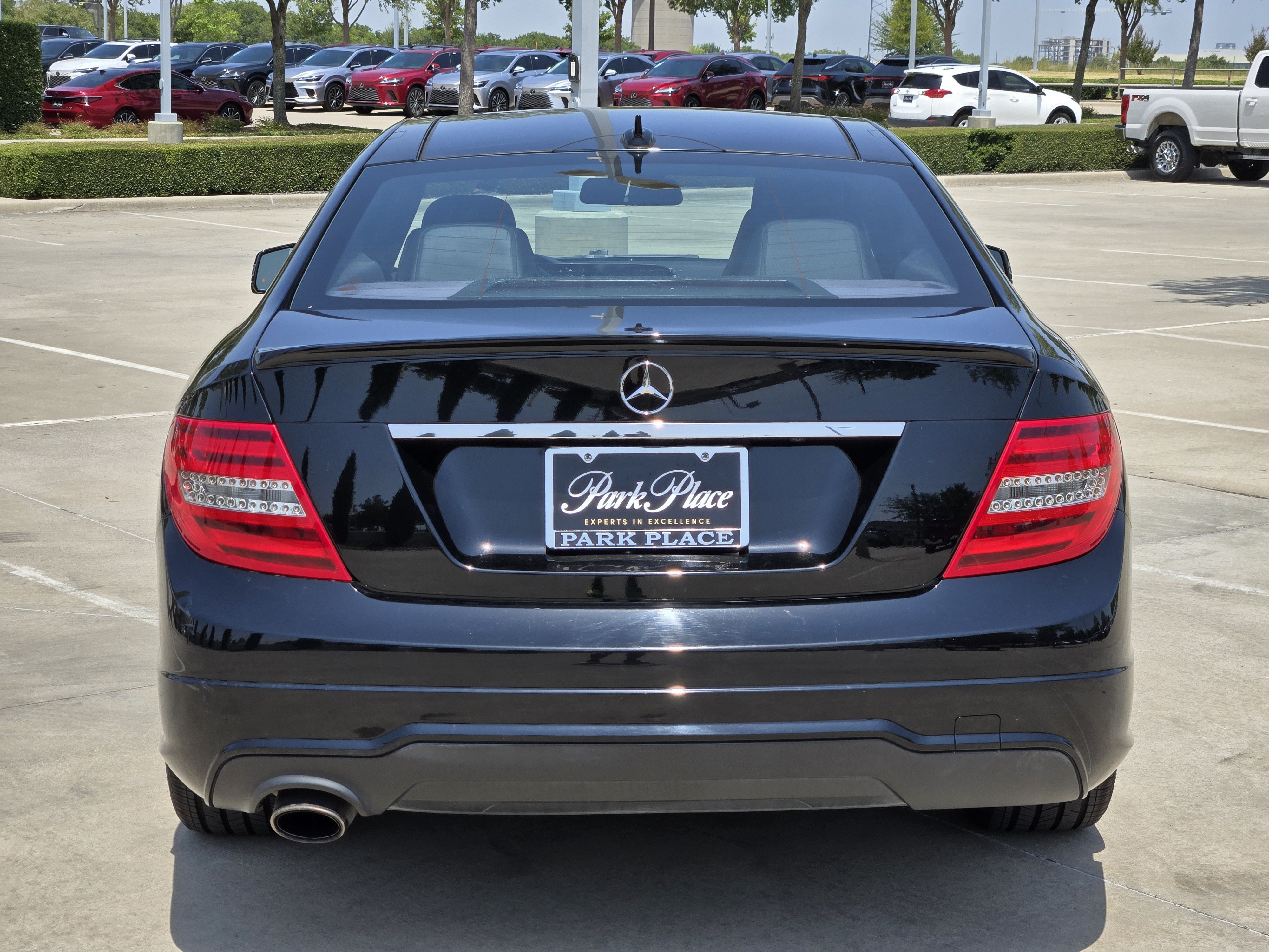 Used 2013 Mercedes-Benz C 250 Coupe image 4