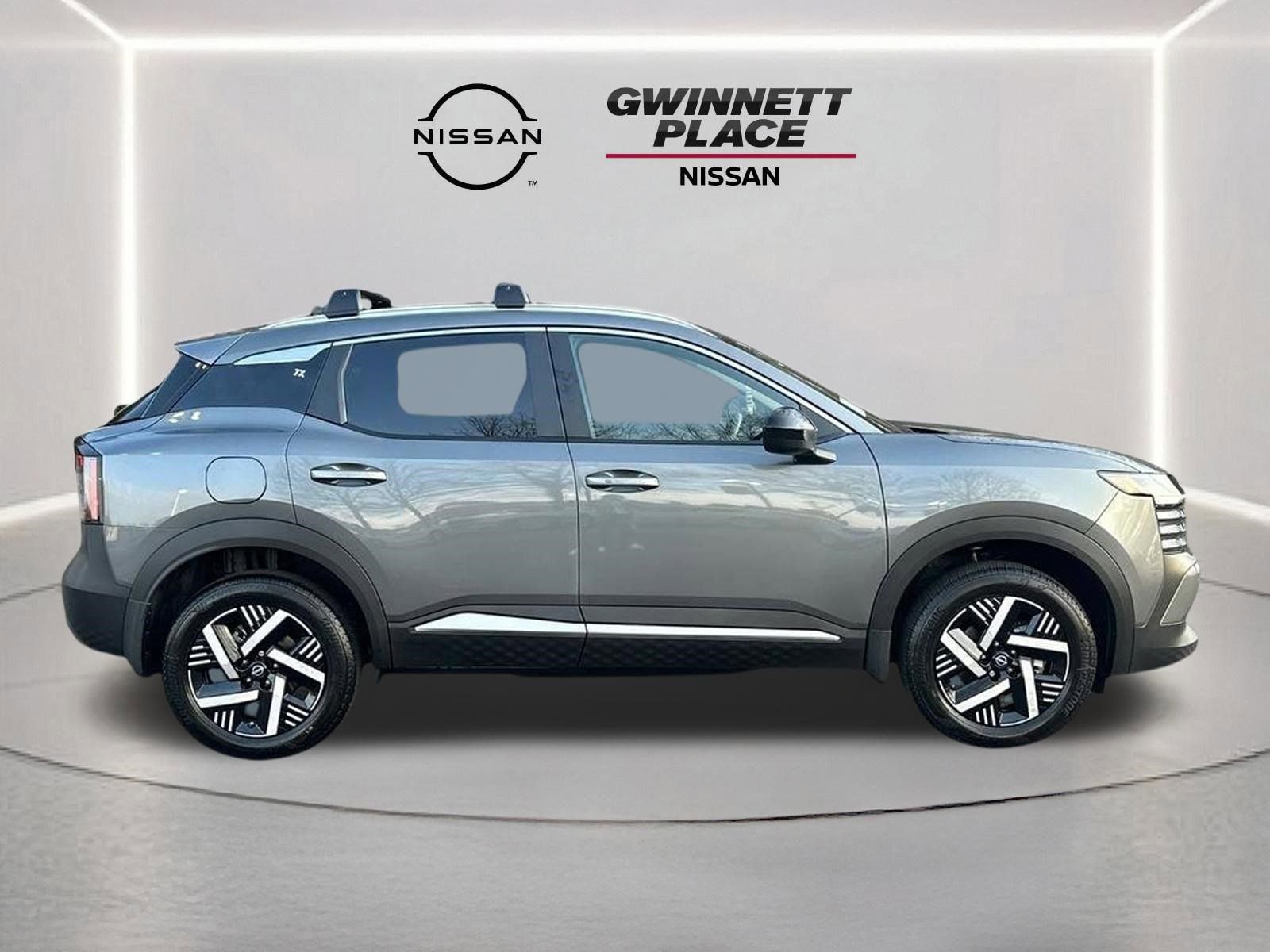 New 2026 Nissan Kicks SV image 4