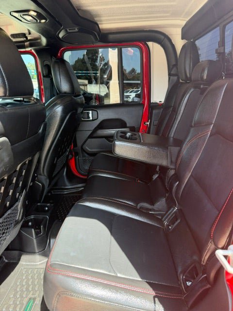 Used 2021 Jeep Gladiator Rubicon AWD/4WD image 16