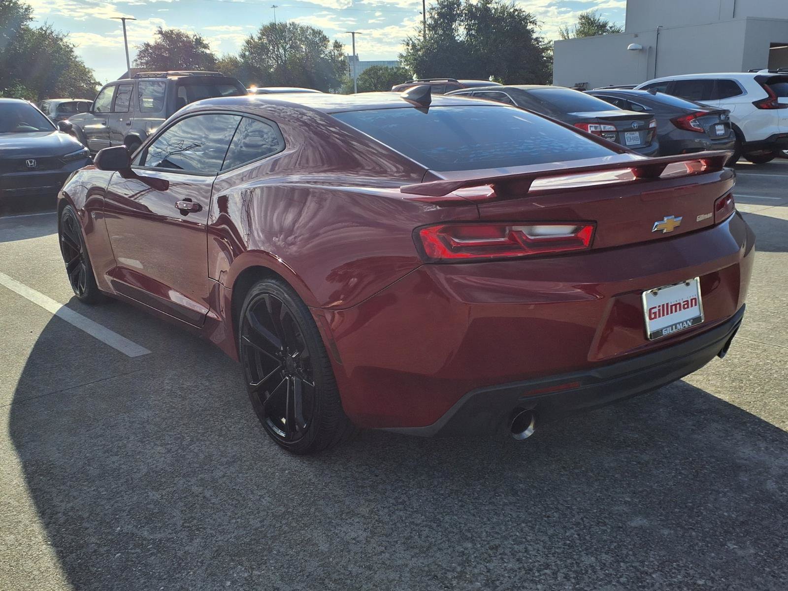 Used 2018 Chevrolet Camaro LT RWD image 3