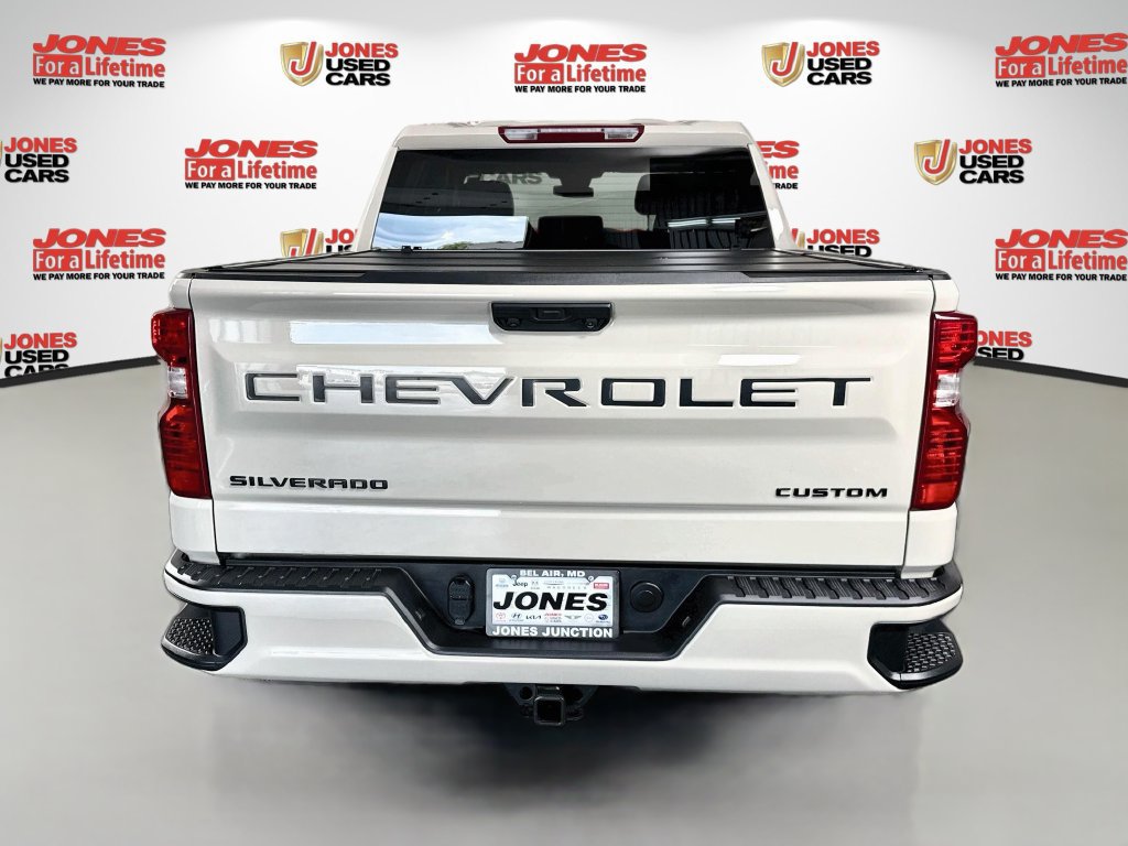 Used 2026 Chevrolet Silverado 1500 Custom w/ LPO, Dark Essentials Package AWD/4WD image 13
