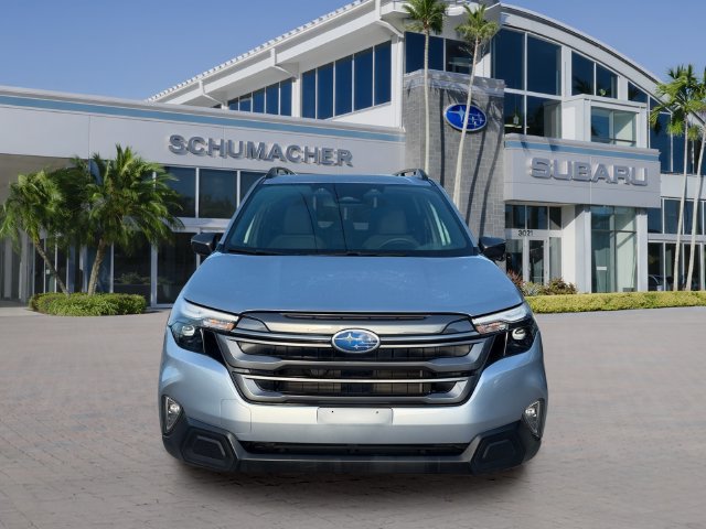 Certified 2025 Subaru Forester Premium AWD/4WD image 2