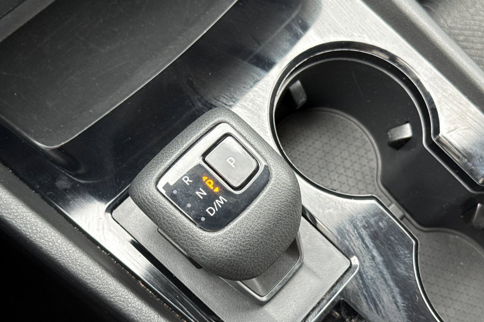 Used 2024 Nissan Rogue SV image 33