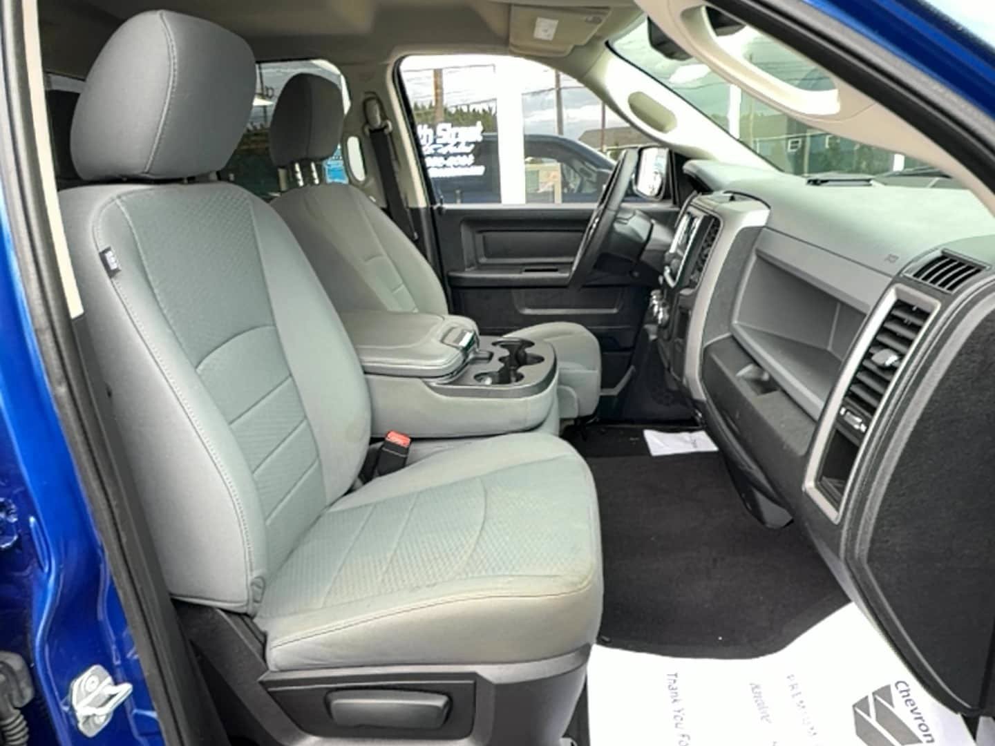 Used 2016 RAM 1500 Express AWD/4WD image 19