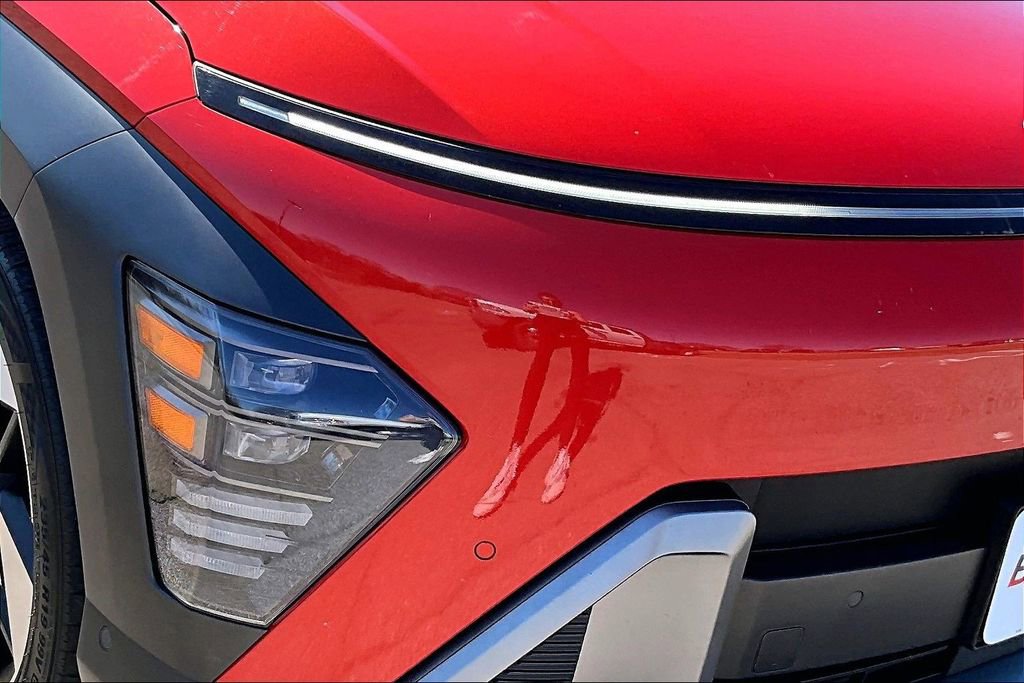 Used 2024 Hyundai Kona Limited image 28