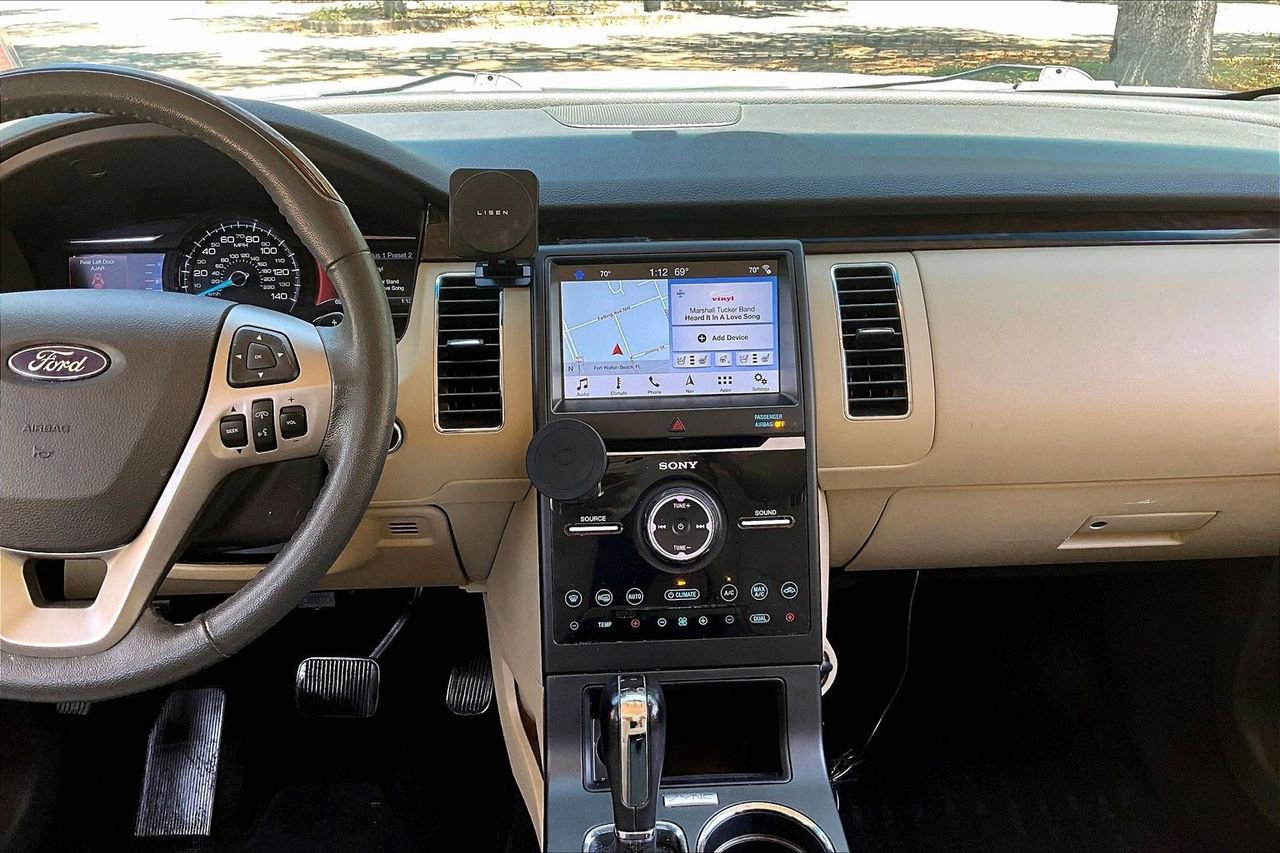 Used 2019 Ford Flex Limited w/ Equipment Group 303A AWD/4WD image 9