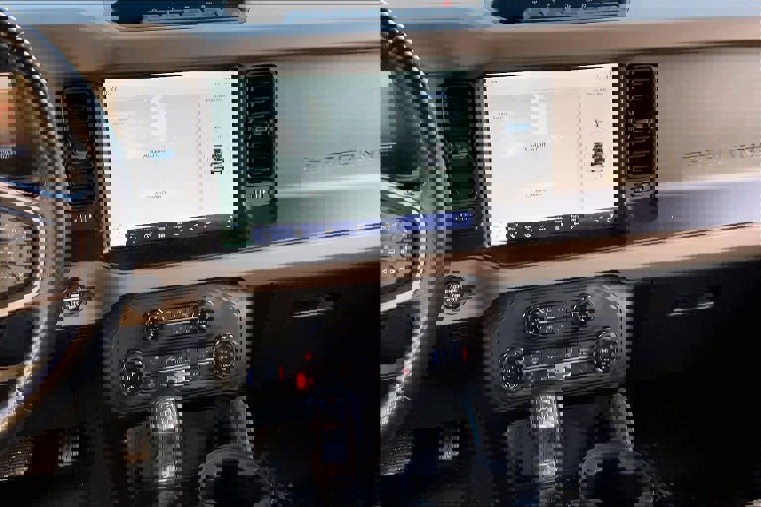 Used 2023 Ford Bronco Wildtrak image 6