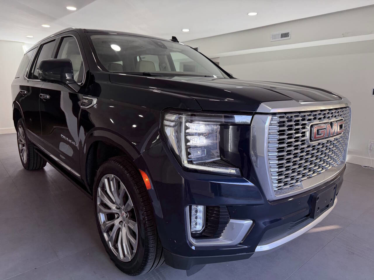 Used 2022 GMC Yukon Denali image 7