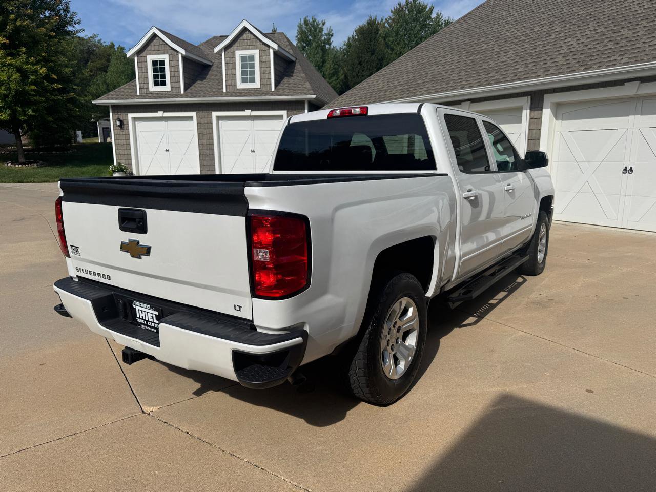 Used 2018 Chevrolet Silverado 1500 LT w/ All Star Edition AWD/4WD image 6