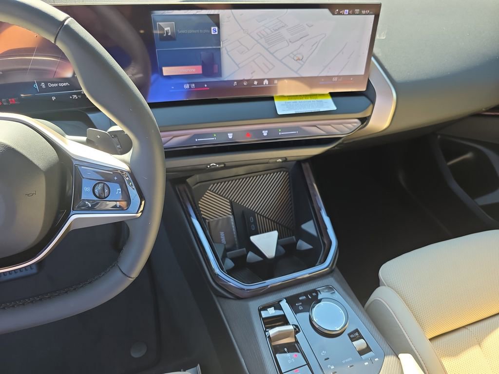 Used 2025 BMW X3 xDrive30i w/ Premium Package image 17