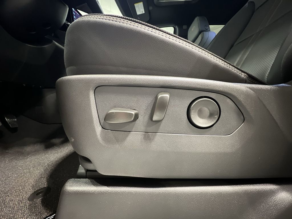 New 2026 Chevrolet Silverado 1500 High Country w/ Technology Package image 15